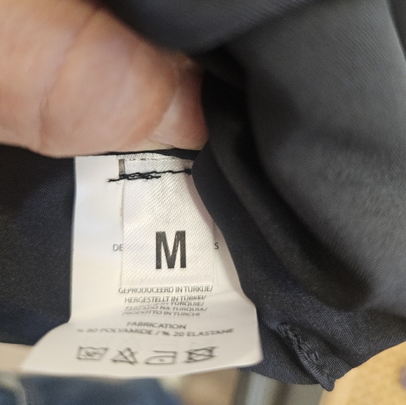 Goth, black, lace up, night out, feminine, sexy, skirt, tight, sultry, dancing, - Picture 5 of 8